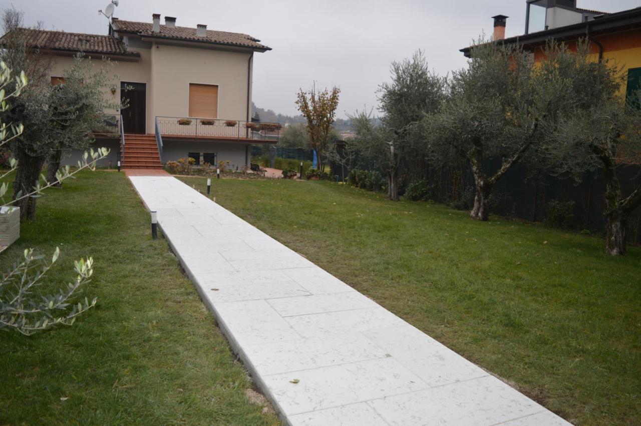 The Swan B&B Manerba del Garda Exterior foto