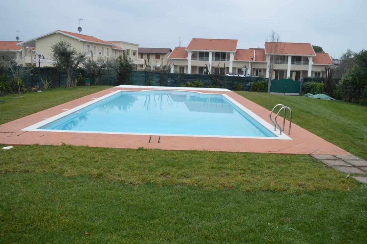 The Swan B&B Manerba del Garda Exterior foto