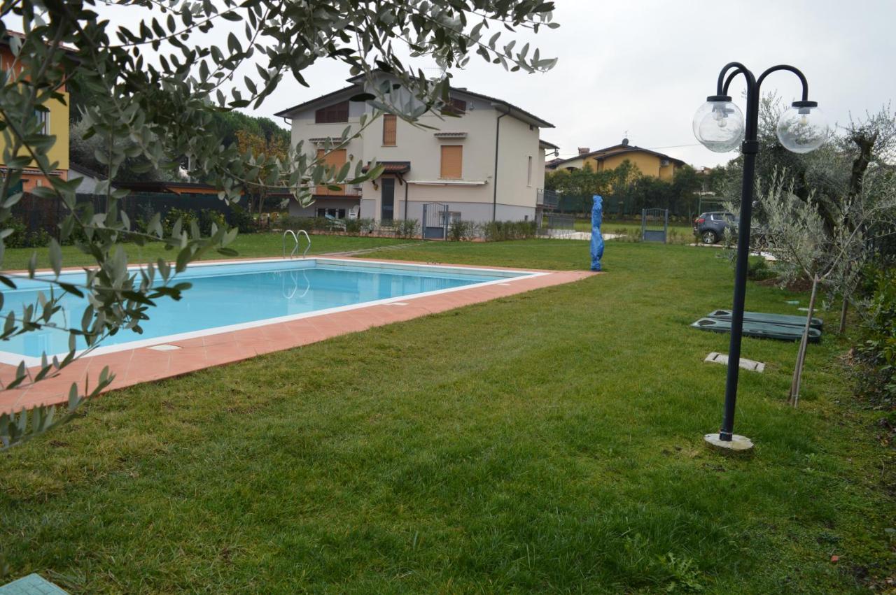The Swan B&B Manerba del Garda Exterior foto