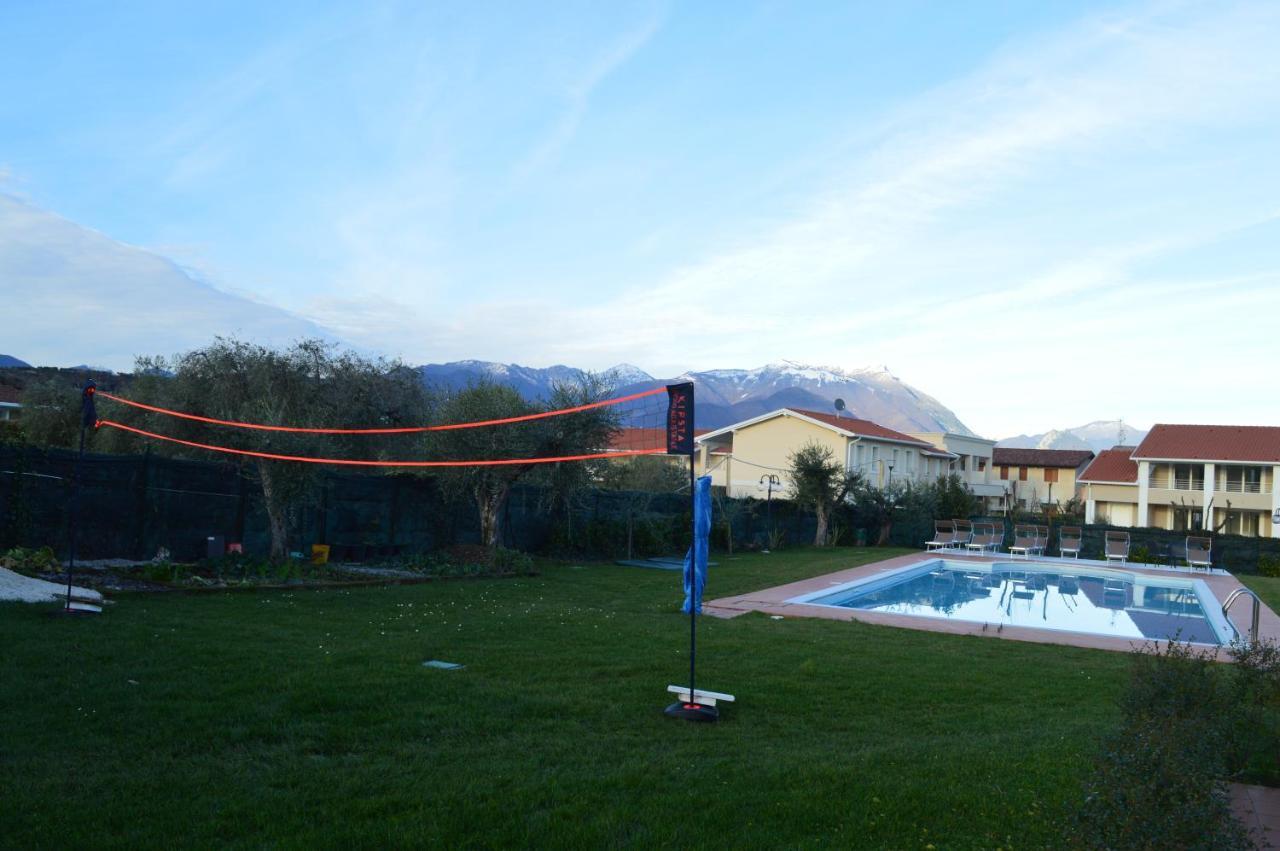 The Swan B&B Manerba del Garda Exterior foto