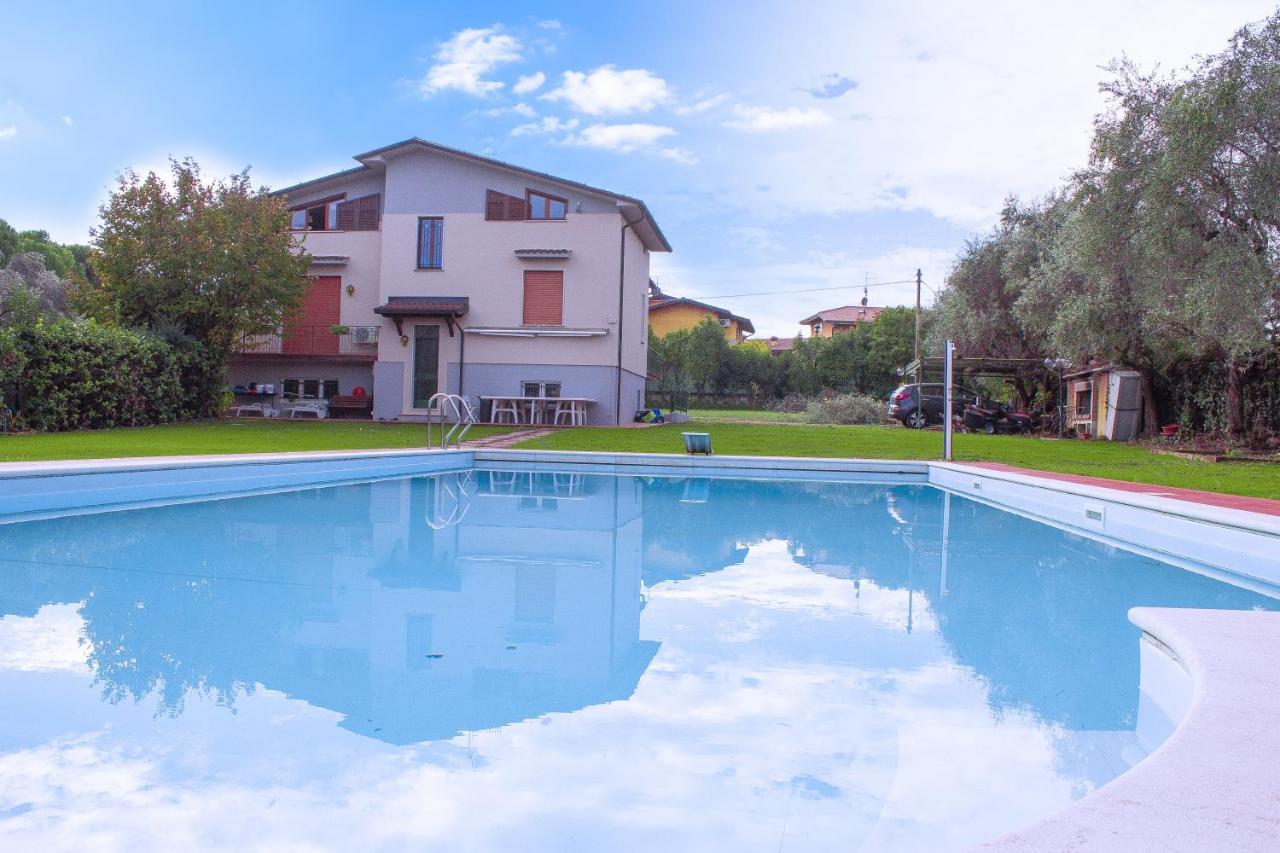 The Swan B&B Manerba del Garda Exterior foto