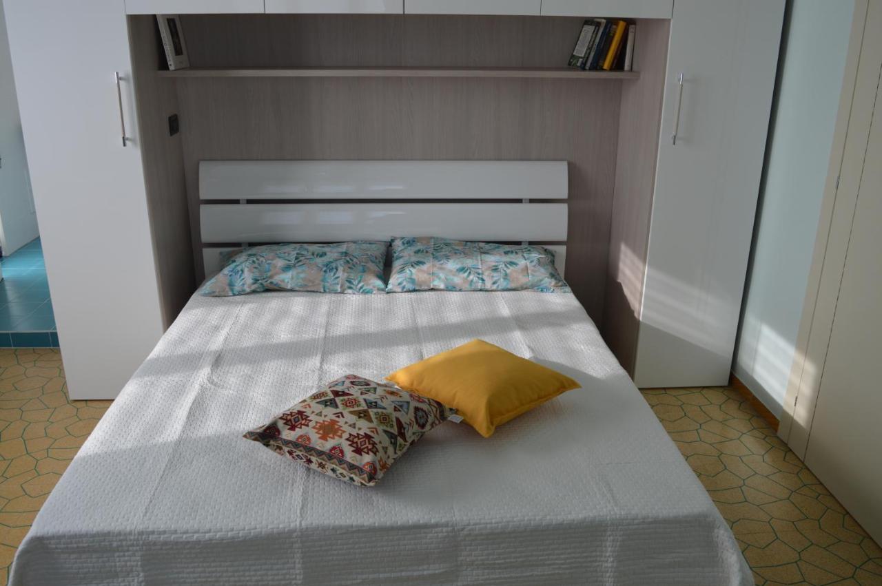 The Swan B&B Manerba del Garda Exterior foto